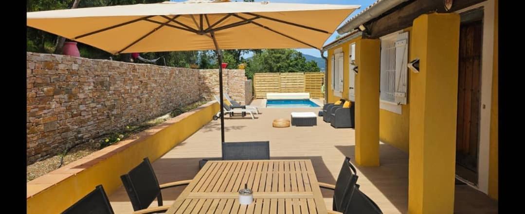Magnifique Villa Avec Piscine, Sauna Et Hammam La Crau Ngoại thất bức ảnh